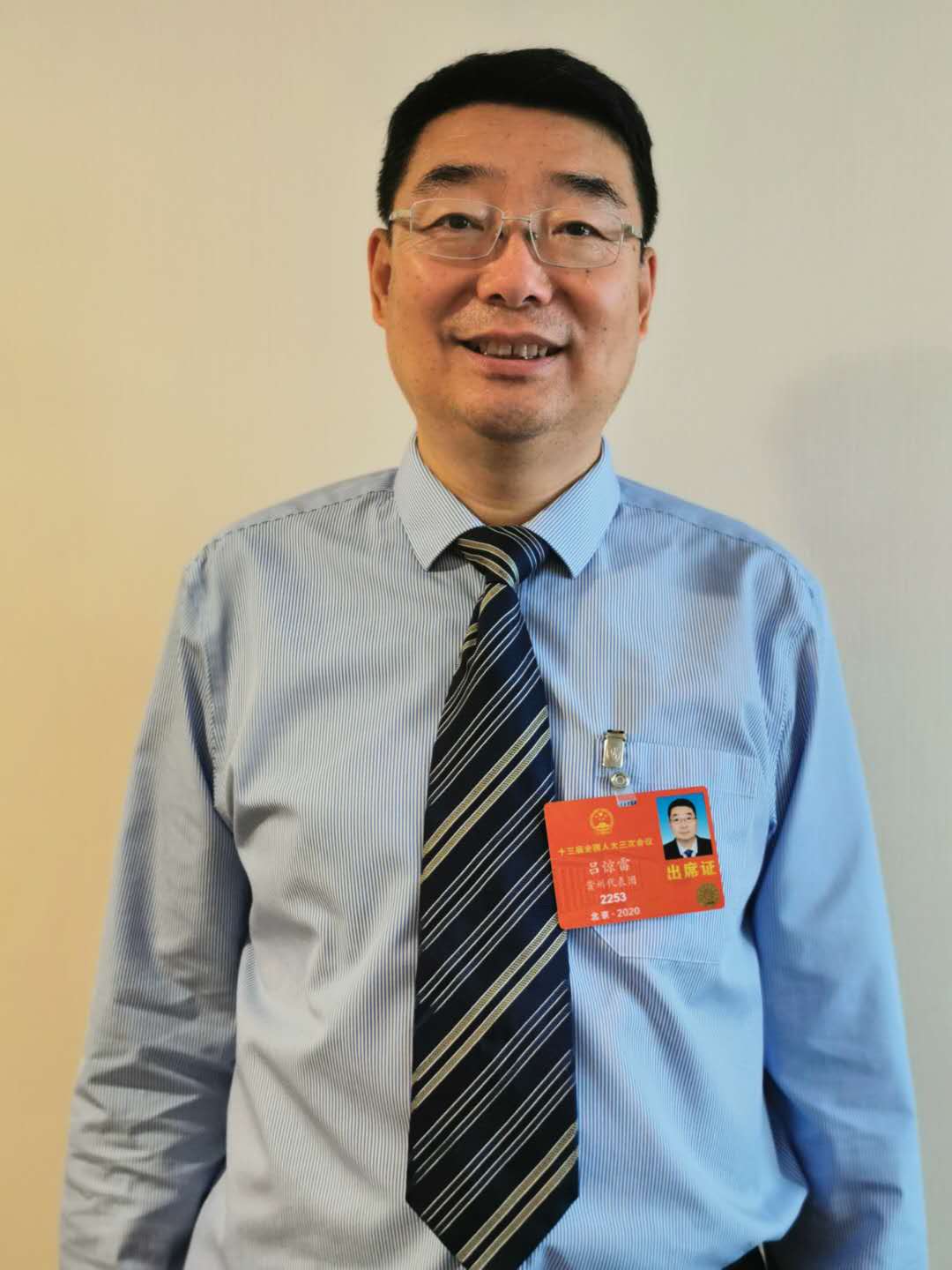 4.全国人大代表、财神（中国）贵航总经理、党委副书记吕惊雷